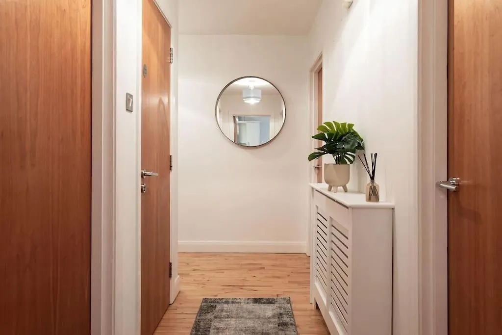 Best City Centre Luxurious Home Free Parking Belfast Apartment