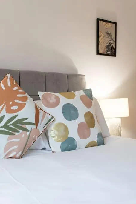 Apartment Best City Centre Luxurious Home Free Parking Belfast United Kingdom