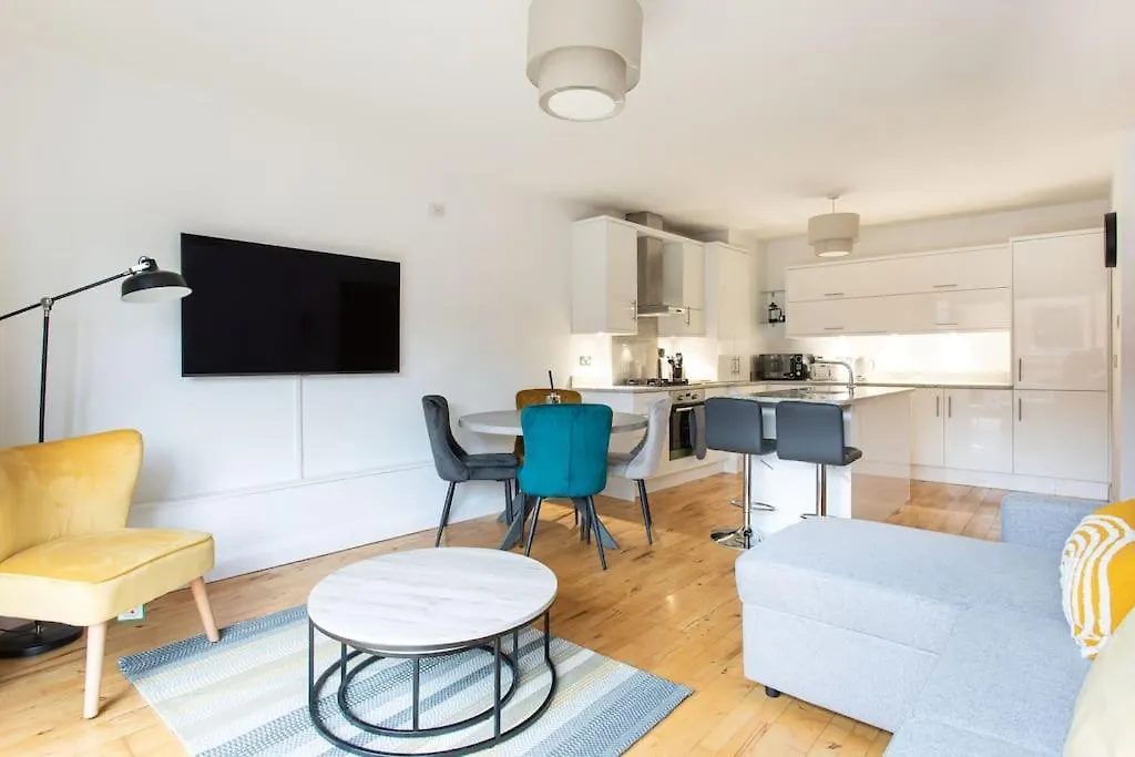 Best City Centre Luxurious Home Free Parking location